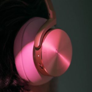Beoplay H95 Gold Tone