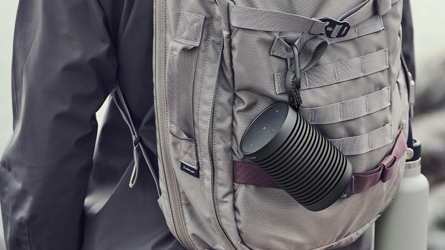 Beosound Explore Black Anthracite - Image 5